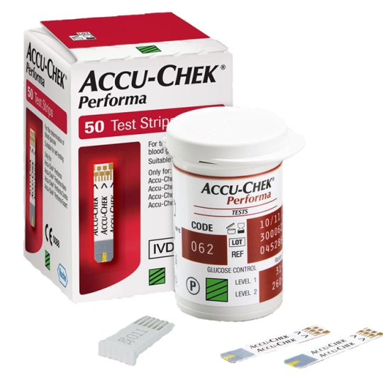 QUE THỬ ĐƯỜNG ACCUCHEK PERFORMA (50 QUE)